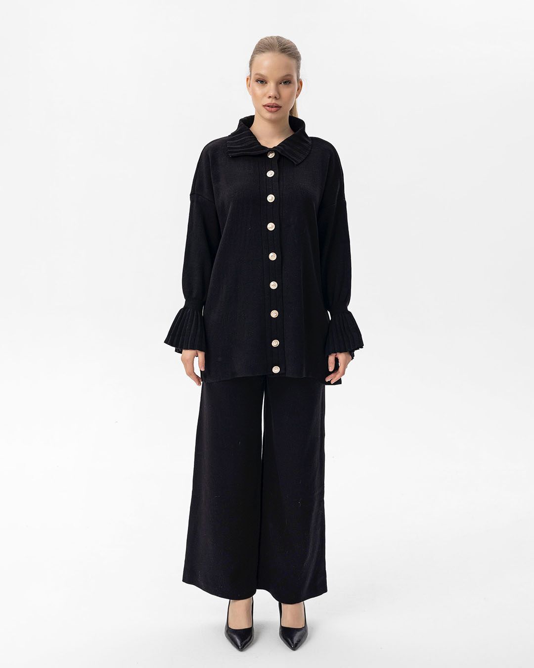 9 Düğmeli Pantolonlu Takım