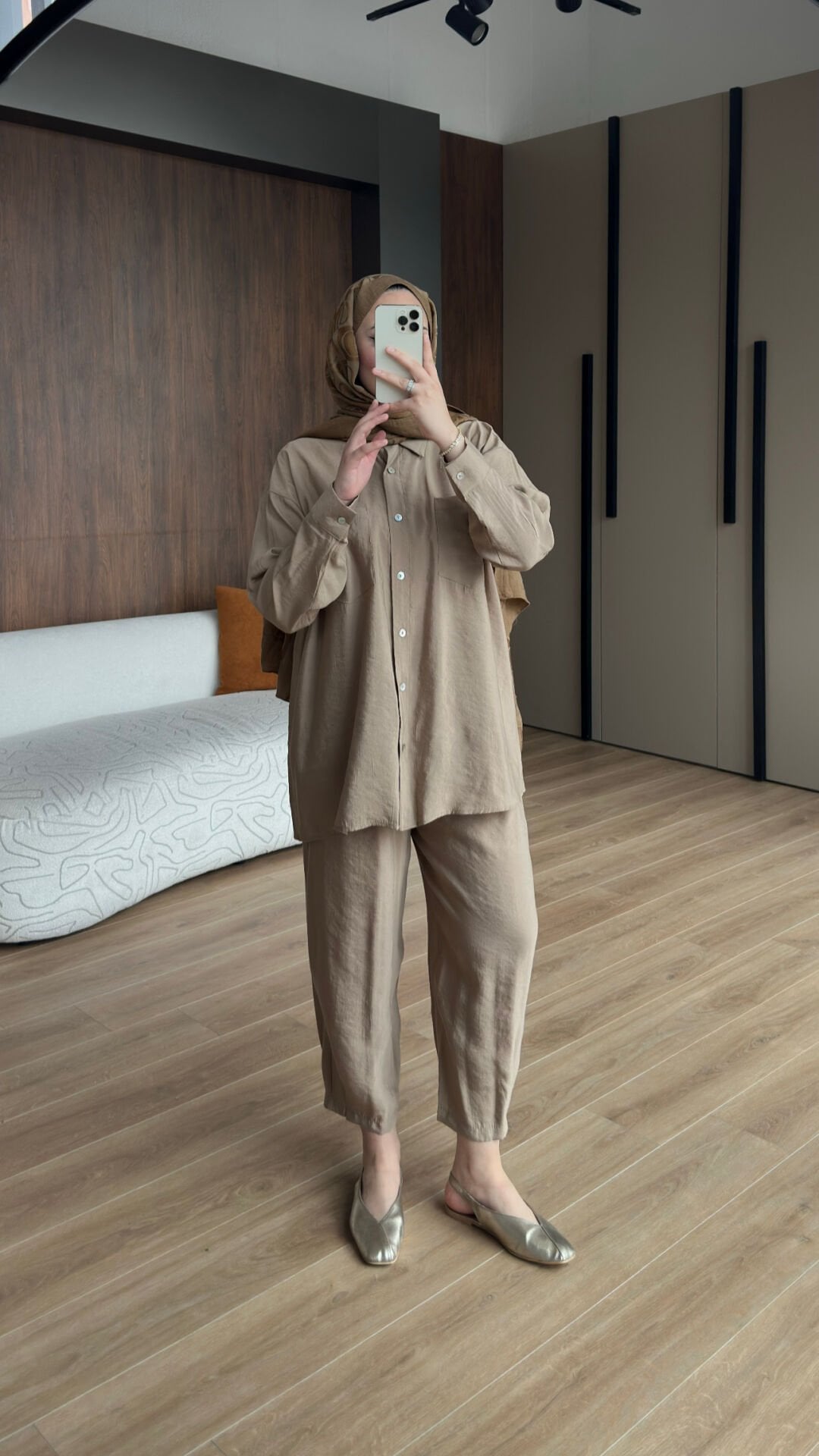 Sedef Düğmeli Takım 2 - Vizon