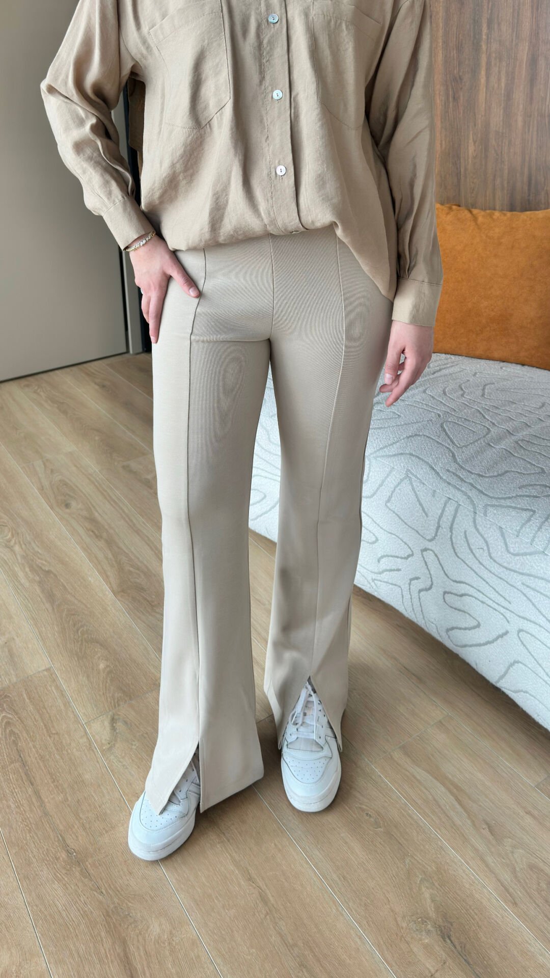 Yırtmaçlı Modal Pantolon 2 - Bej