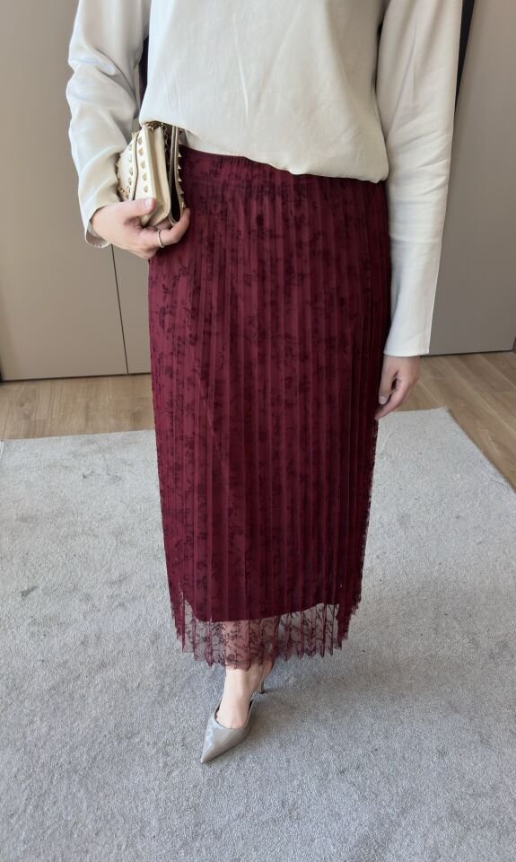 Düz Dantelli Etek Bordo